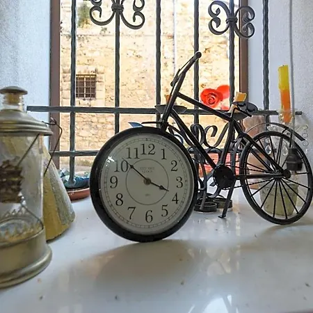 Bed & Breakfast La Maison De Martine 3*
