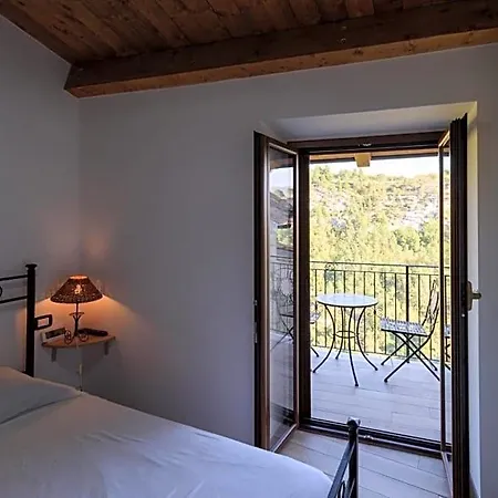 La Maison De Martine Bed & Breakfast