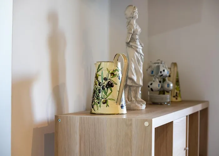 Bed & Breakfast La Maison De Martine 3*